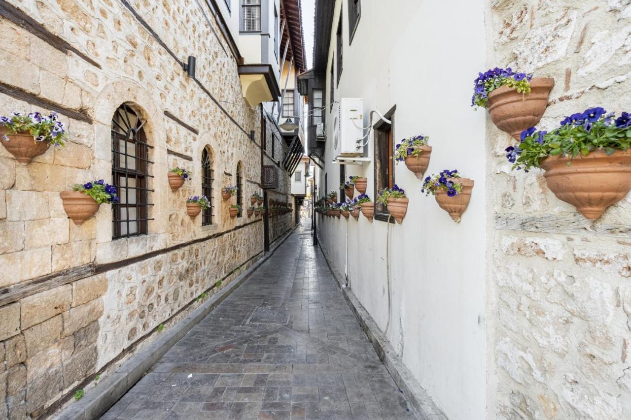 Mesmerizing Flat Near Hadrians Gate Villa Antalya Exterior photo